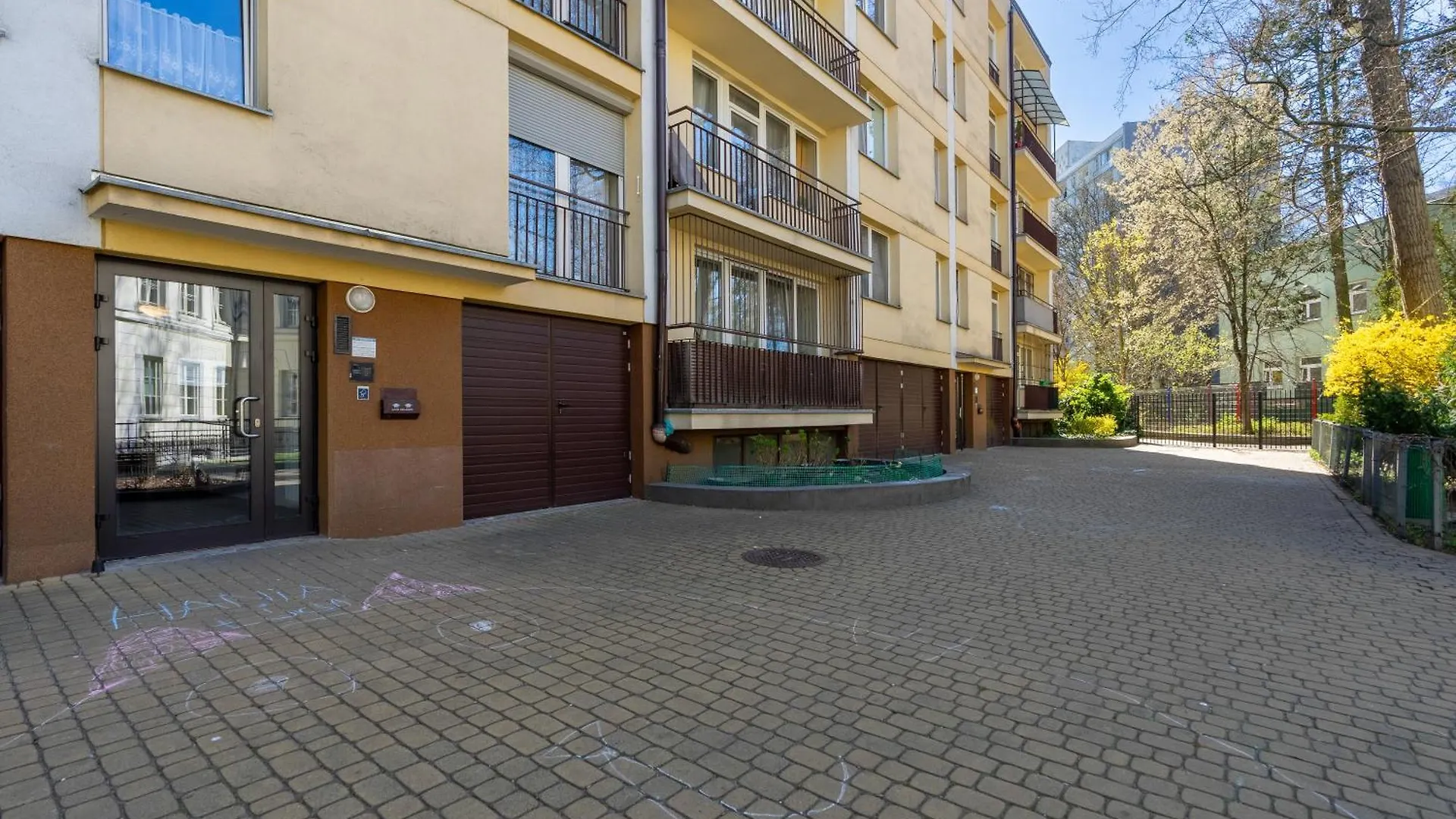 Ogrod Krasinskich Apartments Warsaw 0*,  Poland